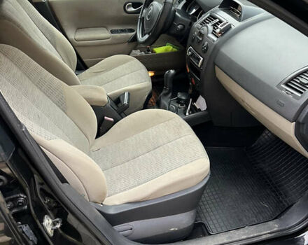 Черный Рено Меган, объемом двигателя 1.6 л и пробегом 158 тыс. км за 4250 $, фото 14 на Automoto.ua