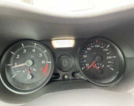 Черный Рено Меган, объемом двигателя 1.4 л и пробегом 255 тыс. км за 4100 $, фото 9 на Automoto.ua