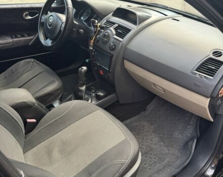 Чорний Рено Меган, об'ємом двигуна 1.6 л та пробігом 234 тис. км за 5400 $, фото 14 на Automoto.ua