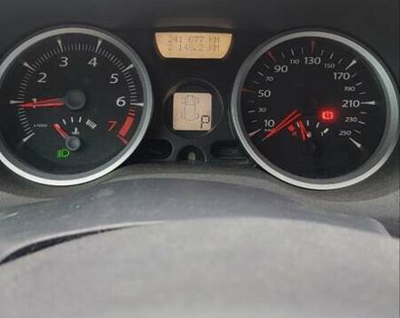 Черный Рено Меган, объемом двигателя 1.6 л и пробегом 241 тыс. км за 4300 $, фото 8 на Automoto.ua