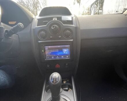 Черный Рено Меган, объемом двигателя 1.4 л и пробегом 305 тыс. км за 3800 $, фото 3 на Automoto.ua