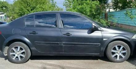 Черный Рено Меган, объемом двигателя 1.4 л и пробегом 184 тыс. км за 3100 $, фото 6 на Automoto.ua