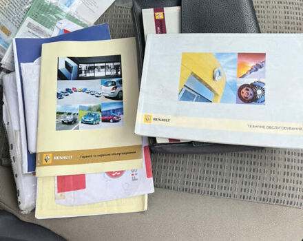 Черный Рено Меган, объемом двигателя 1.6 л и пробегом 158 тыс. км за 4250 $, фото 21 на Automoto.ua