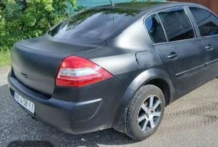 Черный Рено Меган, объемом двигателя 1.4 л и пробегом 184 тыс. км за 3100 $, фото 2 на Automoto.ua