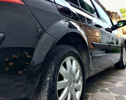 Черный Рено Меган, объемом двигателя 1.4 л и пробегом 229 тыс. км за 5300 $, фото 3 на Automoto.ua