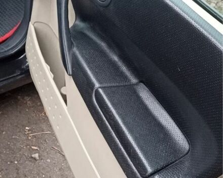 Черный Рено Меган, объемом двигателя 1.6 л и пробегом 315 тыс. км за 5000 $, фото 9 на Automoto.ua