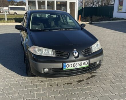 Черный Рено Меган, объемом двигателя 1.6 л и пробегом 315 тыс. км за 5000 $, фото 3 на Automoto.ua