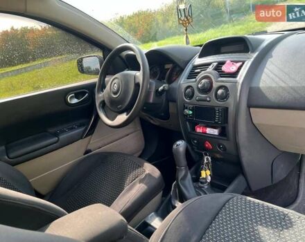 Рено Меган 2007 в Львове на Automoto.ua Черный Рено Меган, объемом двигателя 1.6 л и пробегом 150 тыс. км за 3850 $, фото 4 на Automoto.ua