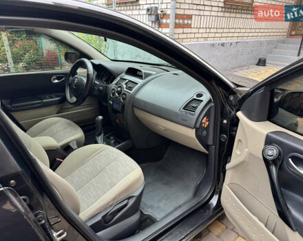 Черный Рено Меган, объемом двигателя 1.6 л и пробегом 151 тыс. км за 4700 $, фото 10 на Automoto.ua