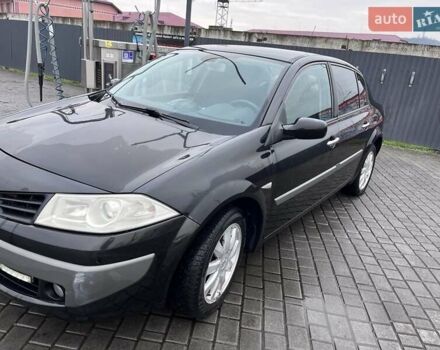 Черный Рено Меган, объемом двигателя 1.6 л и пробегом 299 тыс. км за 4800 $, фото 3 на Automoto.ua