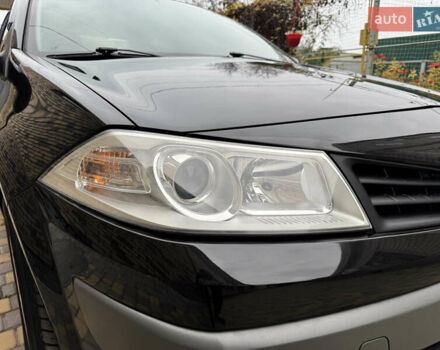 Черный Рено Меган, объемом двигателя 1.6 л и пробегом 151 тыс. км за 4700 $, фото 8 на Automoto.ua