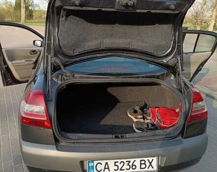 Черный Рено Меган, объемом двигателя 1.6 л и пробегом 210 тыс. км за 4300 $, фото 5 на Automoto.ua