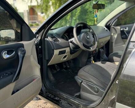 Рено Меган 2007 в Львове на Automoto.ua Черный Рено Меган, объемом двигателя 1.6 л и пробегом 150 тыс. км за 3850 $, фото 12 на Automoto.ua