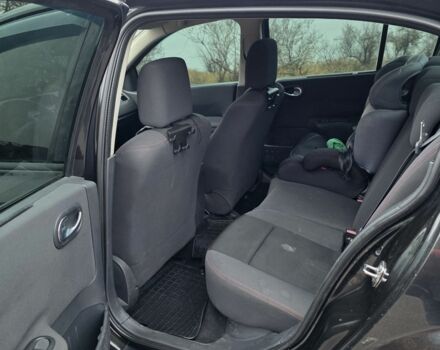 Чорний Рено Меган, об'ємом двигуна 1.6 л та пробігом 192 тис. км за 6000 $, фото 8 на Automoto.ua