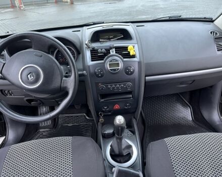 Черный Рено Меган, объемом двигателя 1.6 л и пробегом 299 тыс. км за 4800 $, фото 7 на Automoto.ua
