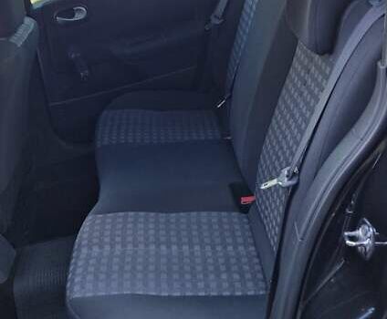 Рено Меган 2008 в Черновцах на Automoto.ua Черный Рено Меган, объемом двигателя 1.4 л и пробегом 200 тыс. км за 4000 $, фото 21 на Automoto.ua