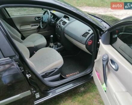 Рено Меган 2008 в Чернигове на Automoto.ua Черный Рено Меган, объемом двигателя 1.6 л и пробегом 181 тыс. км за 5300 $, фото 12 на Automoto.ua