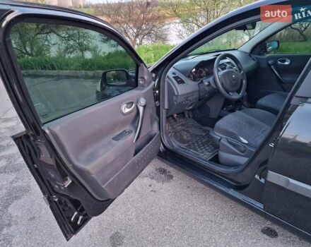 Черный Рено Меган, объемом двигателя 1.4 л и пробегом 156 тыс. км за 6650 $, фото 11 на Automoto.ua