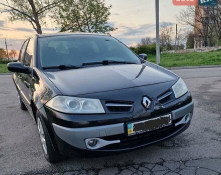 Черный Рено Меган, объемом двигателя 1.4 л и пробегом 156 тыс. км за 6650 $, фото 1 на Automoto.ua