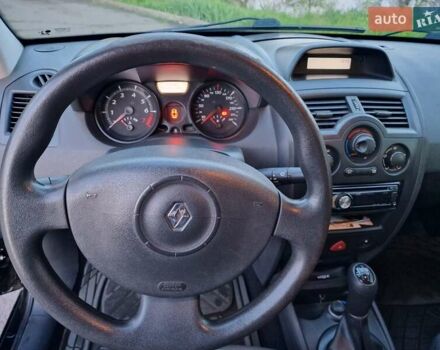 Черный Рено Меган, объемом двигателя 1.4 л и пробегом 156 тыс. км за 6650 $, фото 15 на Automoto.ua