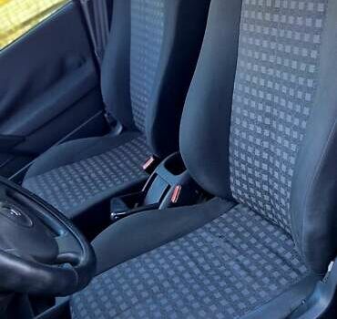 Рено Меган 2008 в Черновцах на Automoto.ua Черный Рено Меган, объемом двигателя 1.4 л и пробегом 200 тыс. км за 4000 $, фото 22 на Automoto.ua