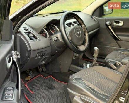 Чорний Рено Меган, об'ємом двигуна 1.6 л та пробігом 210 тис. км за 4800 $, фото 10 на Automoto.ua