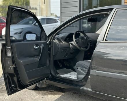 Рено Меган 2009 у Львові на Automoto.ua Чорний Рено Меган, об'ємом двигуна 1.4 л та пробігом 163 тис. км за 4999 $, фото 10 на Automoto.ua