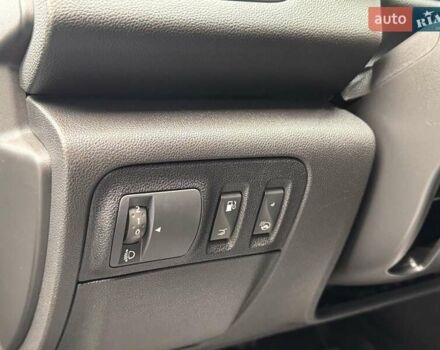 Черный Рено Меган, объемом двигателя 1.46 л и пробегом 133 тыс. км за 16500 $, фото 8 на Automoto.ua