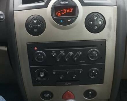 Черный Рено Меган, объемом двигателя 1.9 л и пробегом 420 тыс. км за 4200 $, фото 11 на Automoto.ua