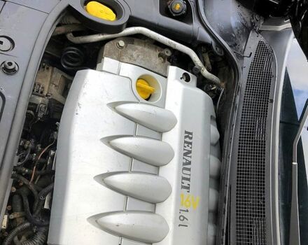 Черный Рено Меган, объемом двигателя 1.6 л и пробегом 360 тыс. км за 4200 $, фото 3 на Automoto.ua