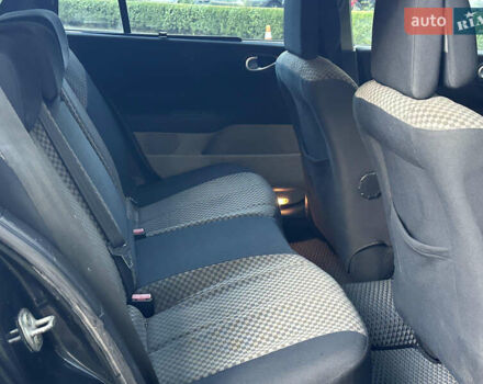 Черный Рено Меган, объемом двигателя 1.46 л и пробегом 292 тыс. км за 3999 $, фото 15 на Automoto.ua