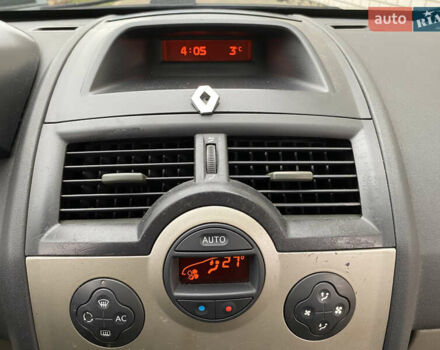 Чорний Рено Меган, об'ємом двигуна 1.6 л та пробігом 289 тис. км за 4200 $, фото 25 на Automoto.ua
