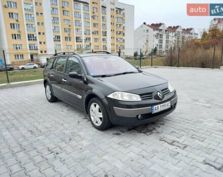 Чорний Рено Меган, об'ємом двигуна 2 л та пробігом 285 тис. км за 4200 $, фото 5 на Automoto.ua