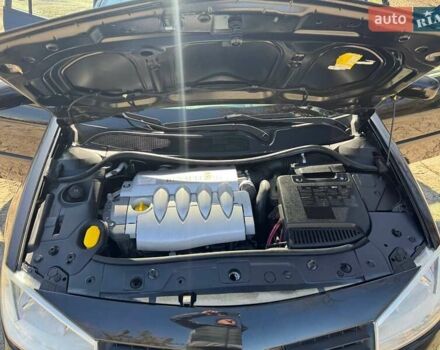 Черный Рено Меган, объемом двигателя 1.6 л и пробегом 168 тыс. км за 4950 $, фото 100 на Automoto.ua