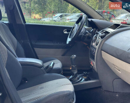 Черный Рено Меган, объемом двигателя 1.46 л и пробегом 292 тыс. км за 3999 $, фото 16 на Automoto.ua
