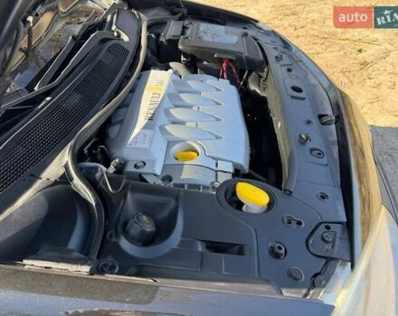 Черный Рено Меган, объемом двигателя 1.6 л и пробегом 168 тыс. км за 4950 $, фото 98 на Automoto.ua