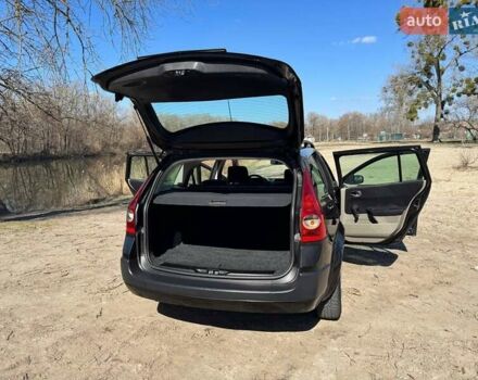 Черный Рено Меган, объемом двигателя 1.6 л и пробегом 168 тыс. км за 4950 $, фото 84 на Automoto.ua