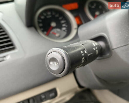 Чорний Рено Меган, об'ємом двигуна 1.6 л та пробігом 289 тис. км за 4200 $, фото 20 на Automoto.ua