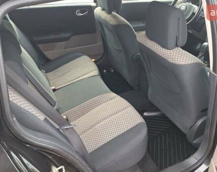 Черный Рено Меган, объемом двигателя 1.6 л и пробегом 230 тыс. км за 4950 $, фото 19 на Automoto.ua