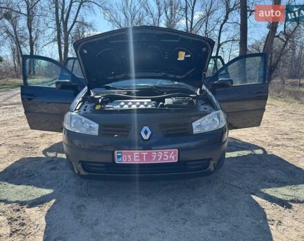 Черный Рено Меган, объемом двигателя 1.6 л и пробегом 168 тыс. км за 4950 $, фото 91 на Automoto.ua