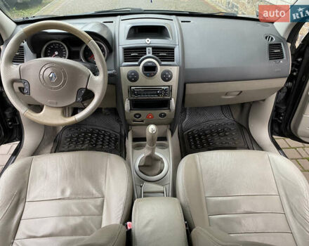 Чорний Рено Меган, об'ємом двигуна 1.6 л та пробігом 289 тис. км за 4200 $, фото 14 на Automoto.ua