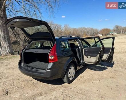 Черный Рено Меган, объемом двигателя 1.6 л и пробегом 168 тыс. км за 4950 $, фото 82 на Automoto.ua