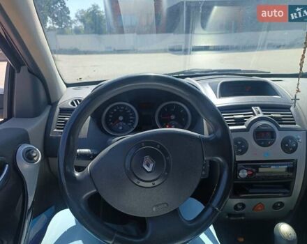 Рено Меган 2004 в Черновцах на Automoto.ua Черный Рено Меган, объемом двигателя 1.46 л и пробегом 407 тыс. км за 4300 $, фото 4 на Automoto.ua