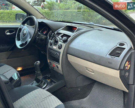 Черный Рено Меган, объемом двигателя 1.46 л и пробегом 292 тыс. км за 3999 $, фото 17 на Automoto.ua