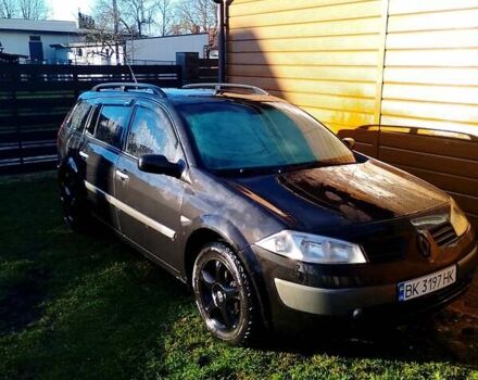 Черный Рено Меган, объемом двигателя 1.9 л и пробегом 258 тыс. км за 4000 $, фото 1 на Automoto.ua