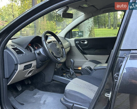 Черный Рено Меган, объемом двигателя 1.46 л и пробегом 292 тыс. км за 3999 $, фото 18 на Automoto.ua