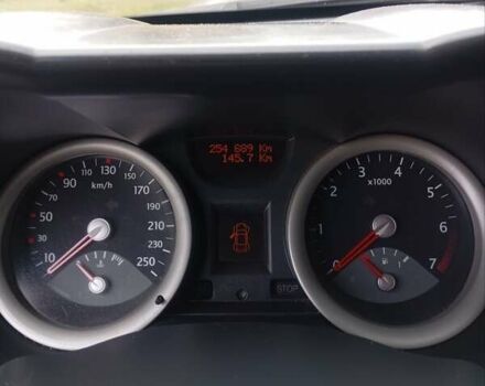 Черный Рено Меган, объемом двигателя 1.6 л и пробегом 255 тыс. км за 4500 $, фото 13 на Automoto.ua