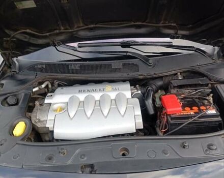 Черный Рено Меган, объемом двигателя 1.6 л и пробегом 255 тыс. км за 4500 $, фото 16 на Automoto.ua