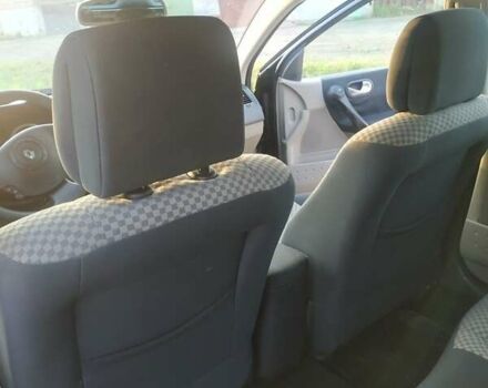 Черный Рено Меган, объемом двигателя 1.6 л и пробегом 244 тыс. км за 4600 $, фото 7 на Automoto.ua