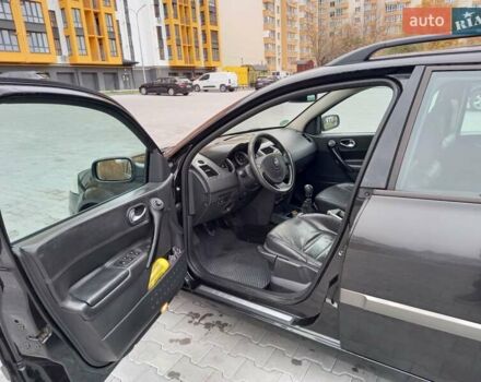 Чорний Рено Меган, об'ємом двигуна 2 л та пробігом 285 тис. км за 4200 $, фото 20 на Automoto.ua